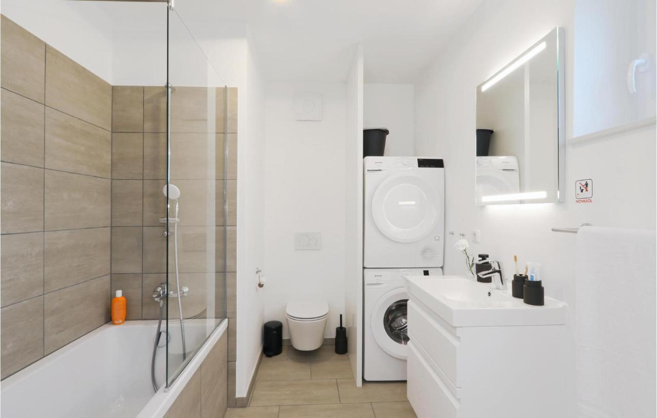 Lovely Apartment In Lembruch-Duemmer See Extérieur photo
